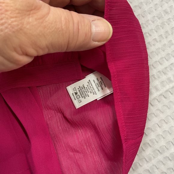 CeCe Fuchsia Ruffled Blouse - Picture 4 of 7